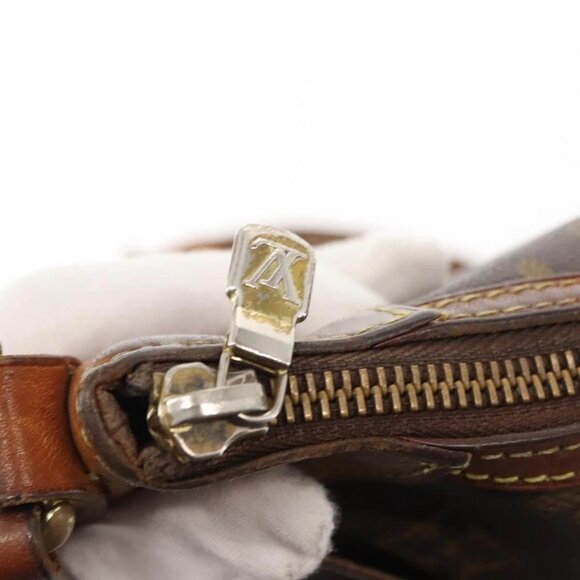 LOUIS VUITTON Monogram Odeon PM Shoulder Bag M56390 LV Auth 147202 - Picture 10 of 16